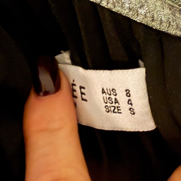 Lidee Dress - Picture 4 of 4